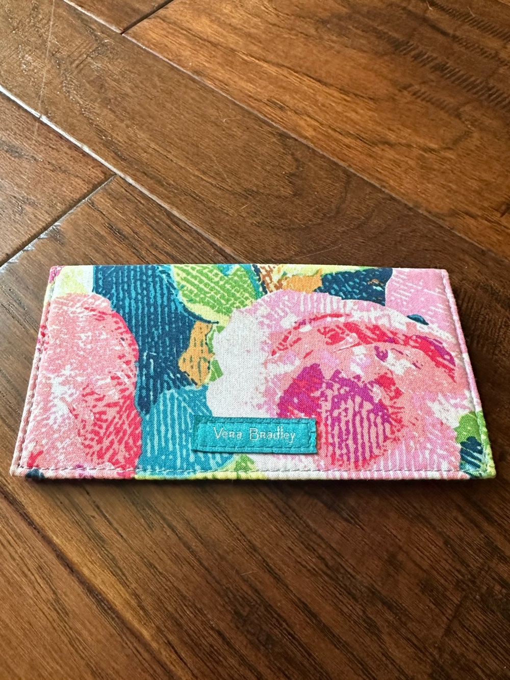 Like New! Vera Bradley Superbloom Checkbook Cover
